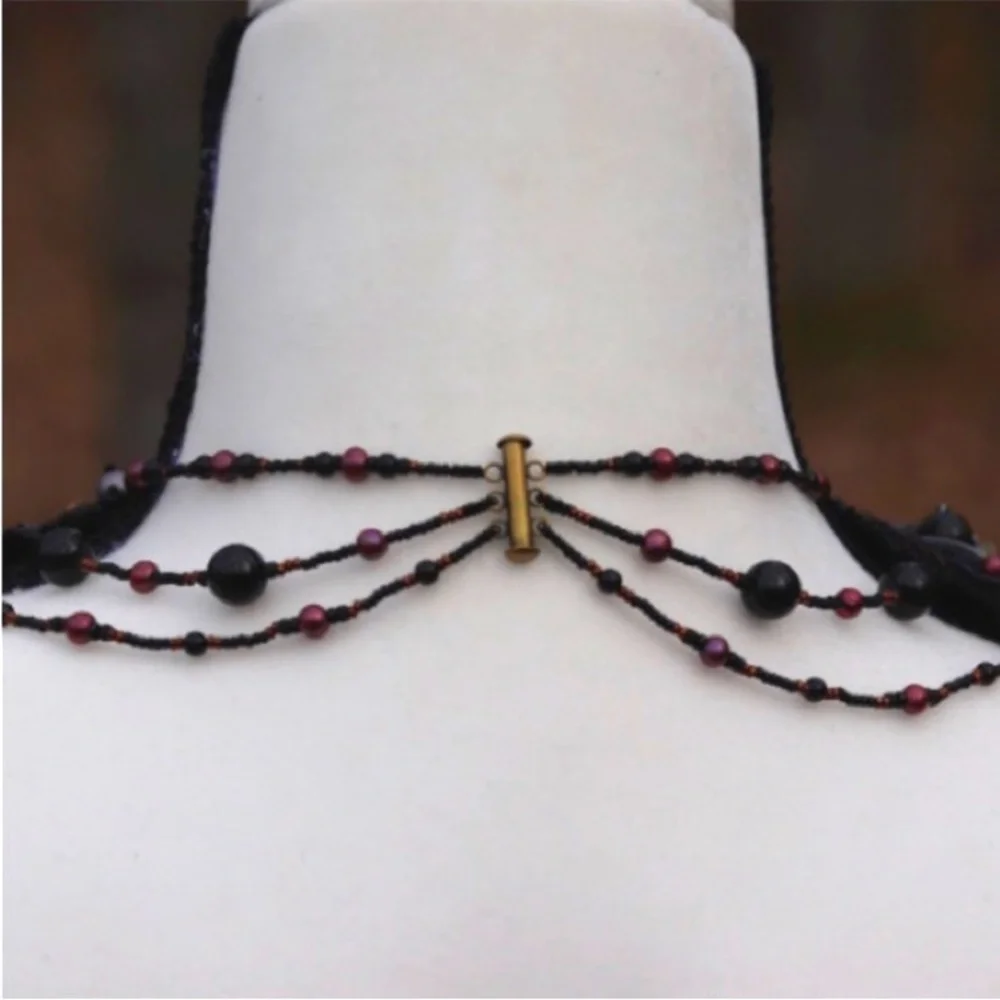 Gothic Animal Skull Statement Artisan Necklace w/ Star Garnet Art Piece - Picture 4 of 4